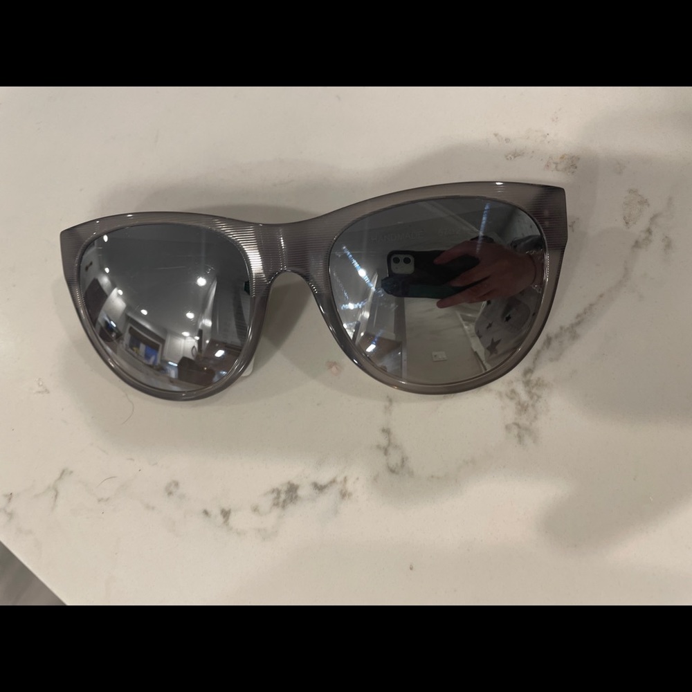 Elie Tahari sunglasses